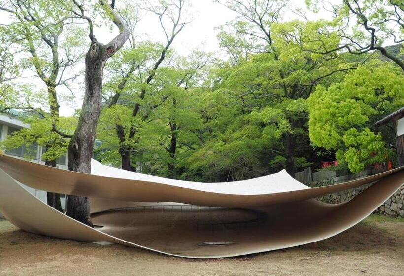 فندق Kokumin Shukusha Shodoshima