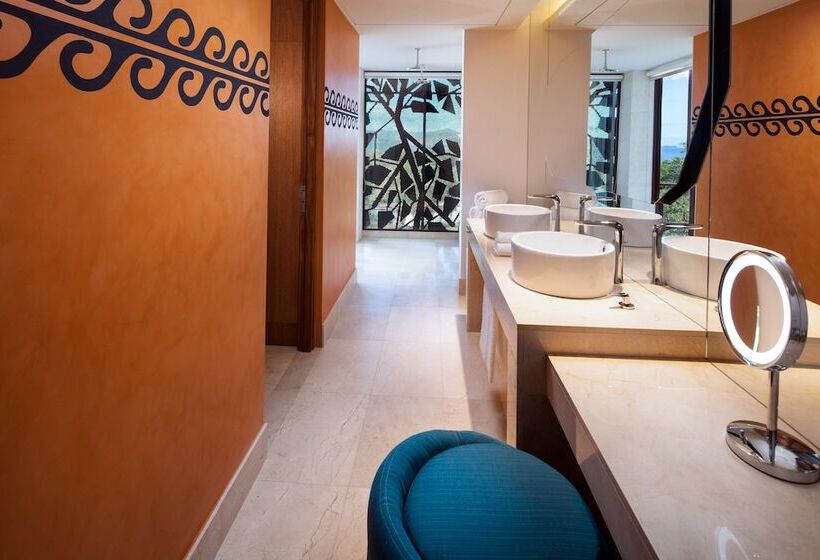 W Costa Rica Resort Playa Conchal