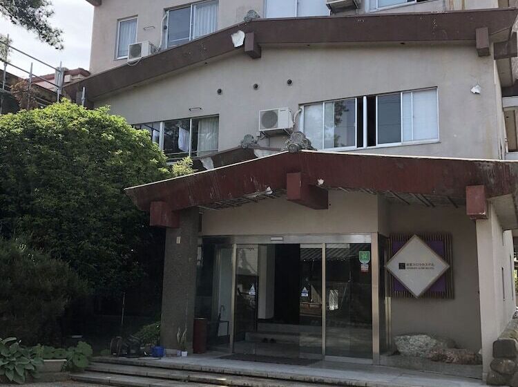 Iwamuro Slow Hostel