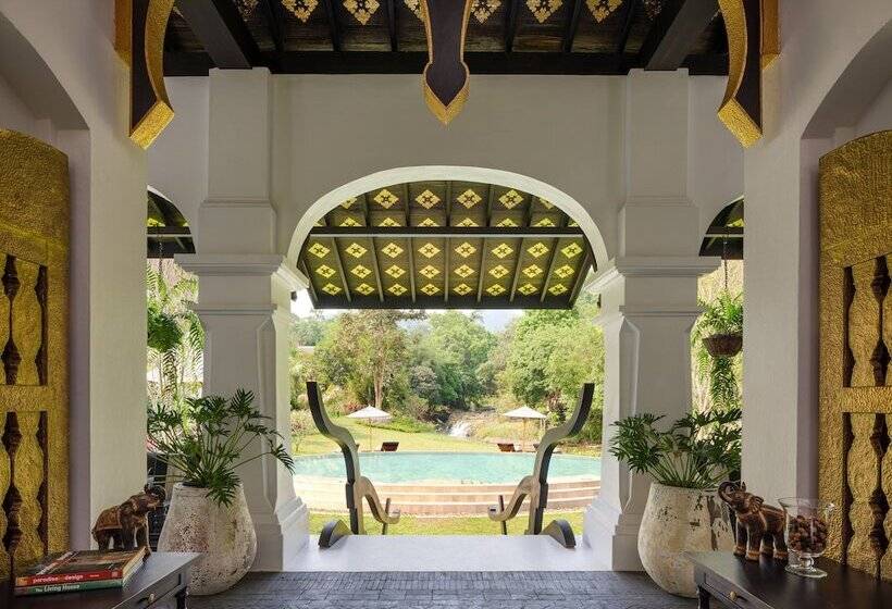 استراحتگاه Rosewood Luang Prabang