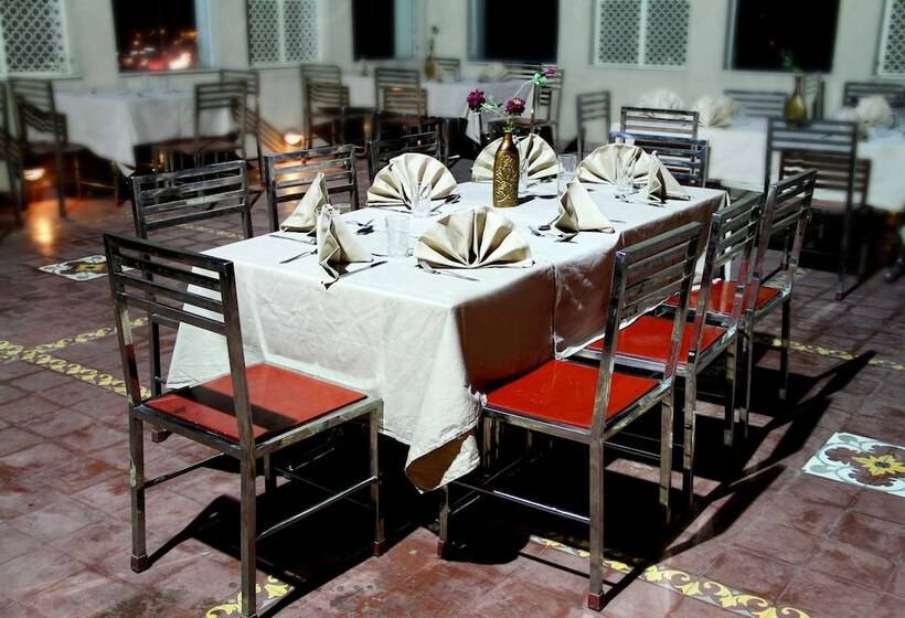 Shalimar Tower Hotel Lahore