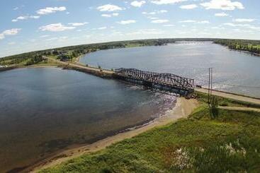 مُتل Bouctouche Bay Inn