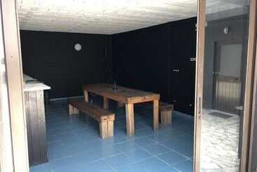 Another Surf Camp Baleal   Hostel