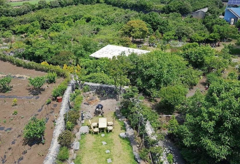 Bookchon Place Jeju