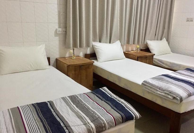Celia Hostel Mandalay