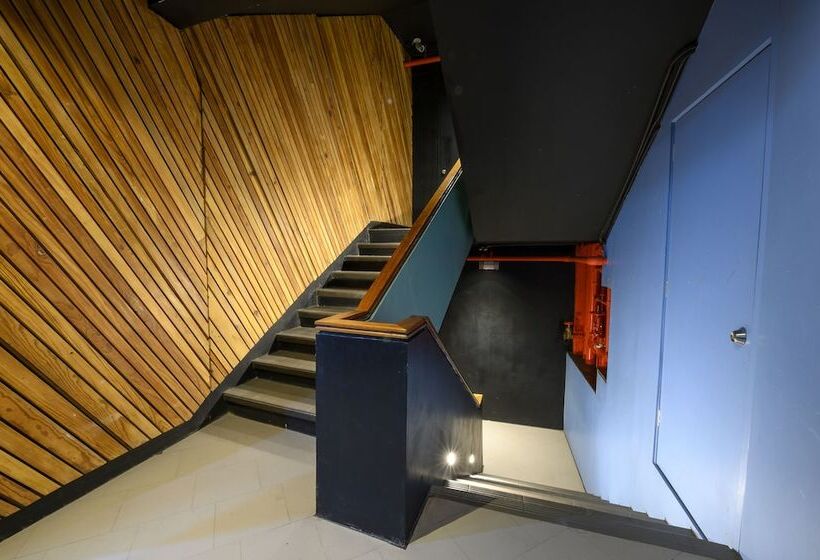 فندق G1 Lodge