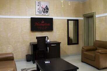 هتل Hampton Towers And Spa