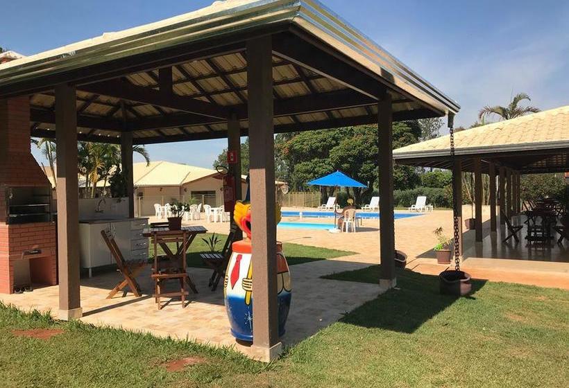 בית מלון כפרי Kaeru