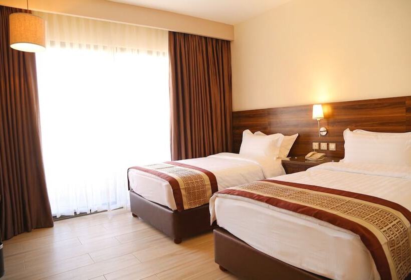 Fotos del hotel Lacosta:  5