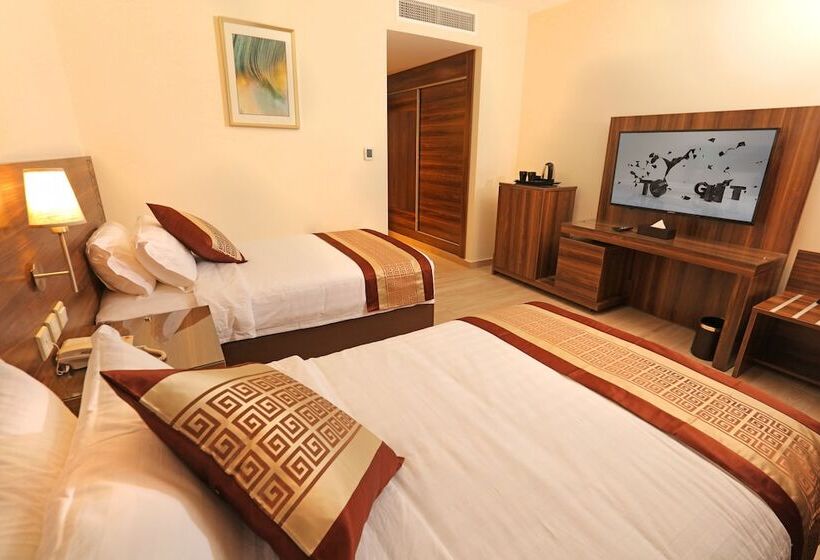 Fotos del hotel Lacosta:  9