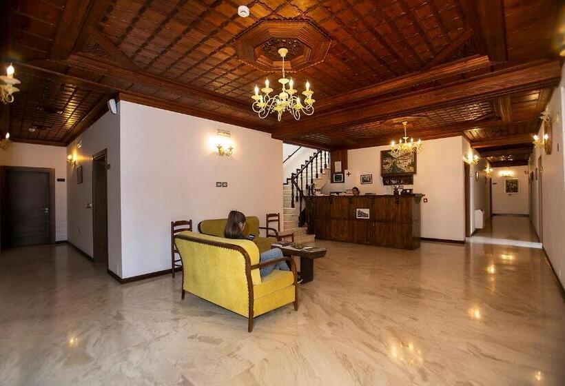 בית מלון כפרי Onufri