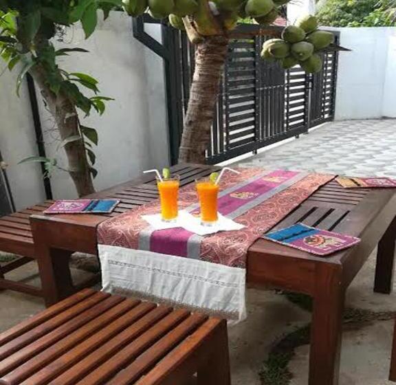 Hotel Sumimal Resort Polhena