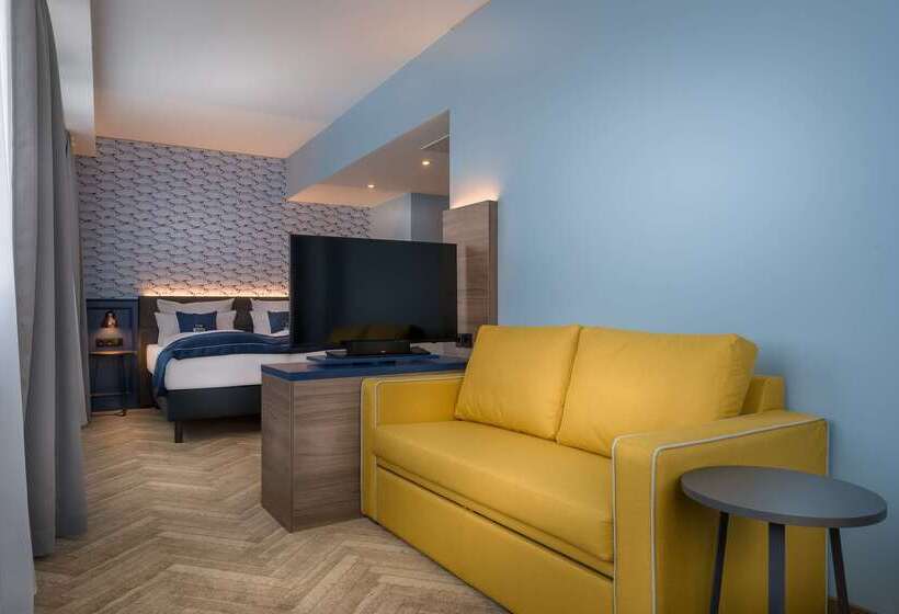 هتل Holiday Inn   The Niu, Welly Kiel, An Ihg