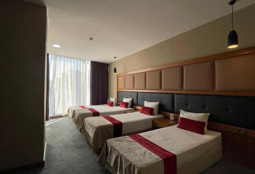 Sky Hotel Baku