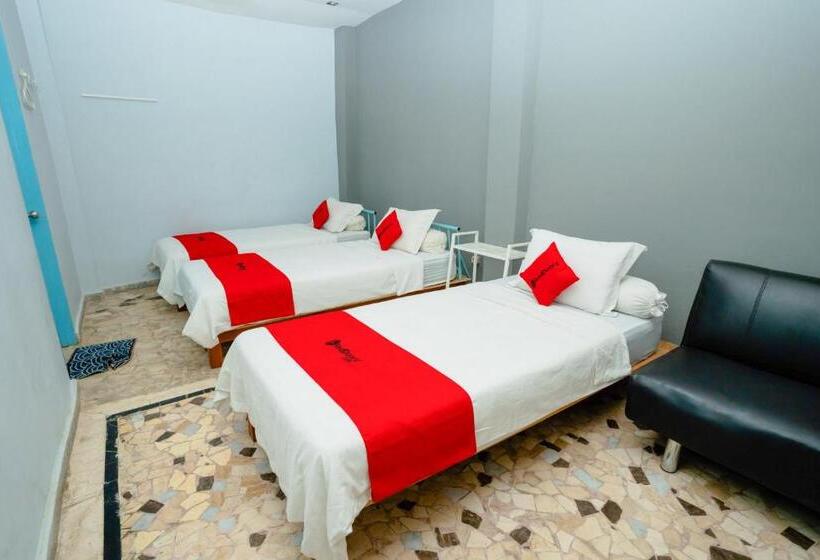 تختخواب و صبحانه Reddoorz Near Rsud Kota Mataram