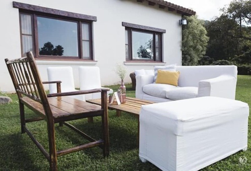 تختخواب و صبحانه Torrontes