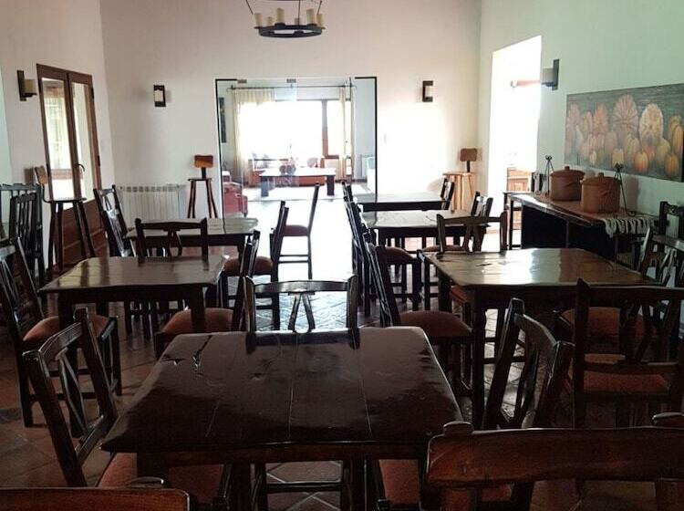 تختخواب و صبحانه Torrontes