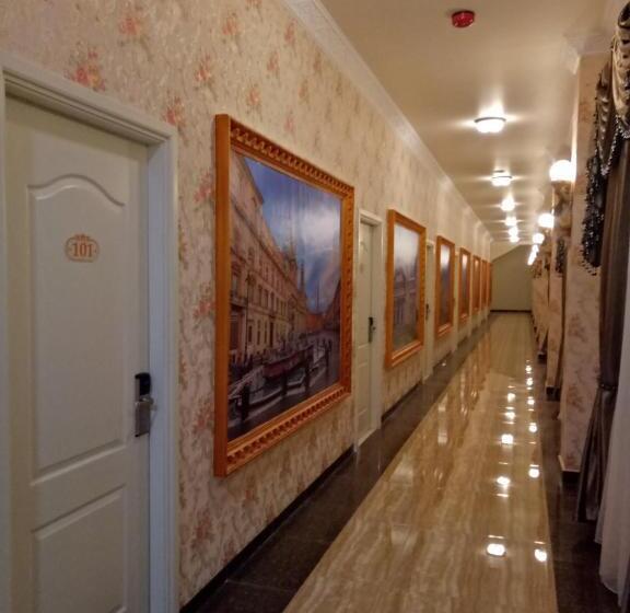 Grand Town Hotel Mandai