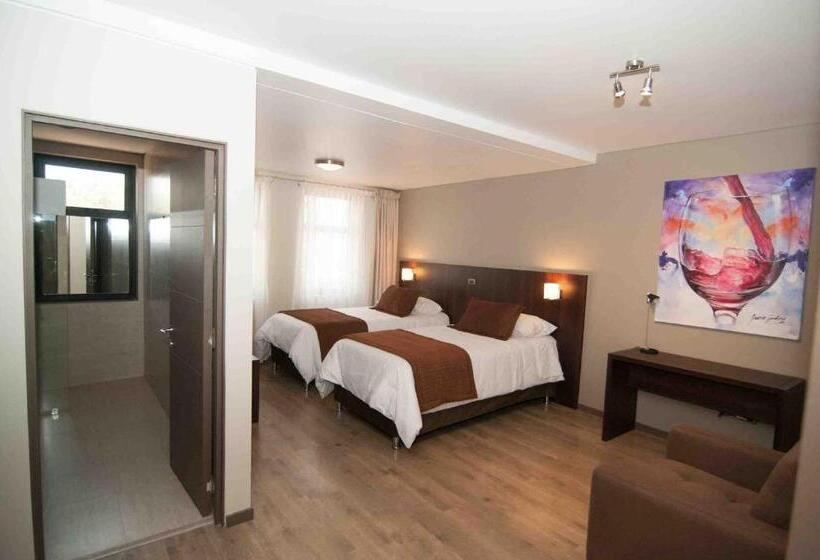 فندق Manso De Velasco