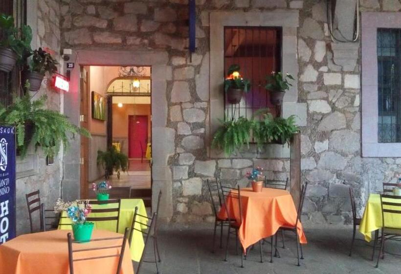 فندق Posada Santo Niño