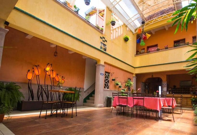 فندق Posada Santo Niño