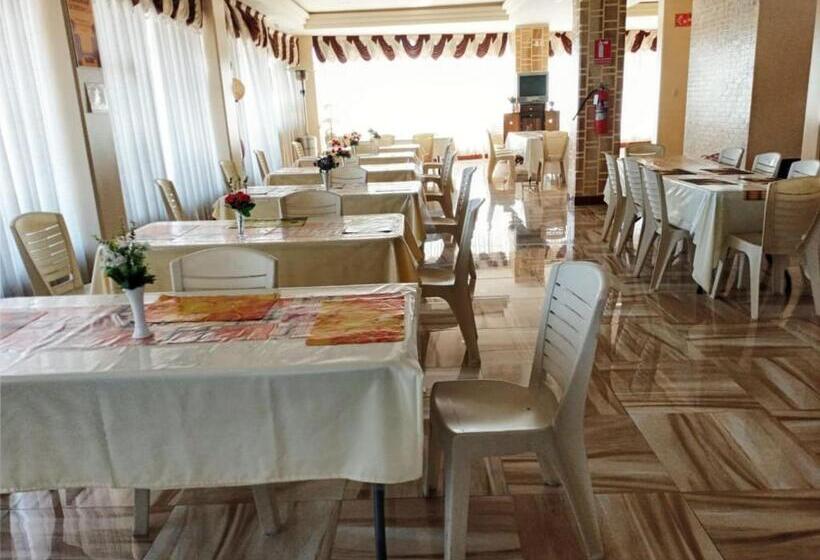 هتل The Oruro Inn