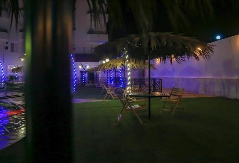 استراحتگاه Relax Beach