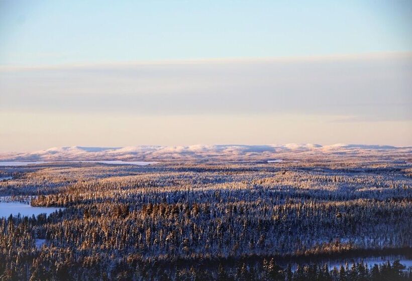 هتل Arctic Zone