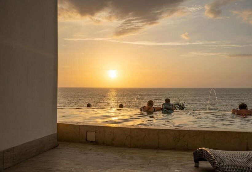 هتل Cartagena Dubai