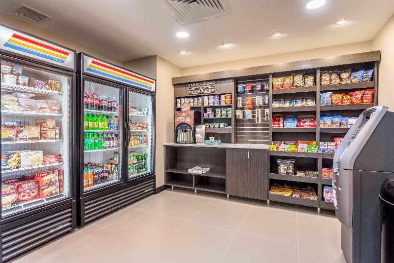 Отель Candlewood Suites Eau Claire I 94, An Ihg