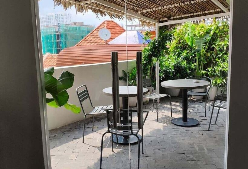 Fotos del hotel Common Inn Thao Dien:  44