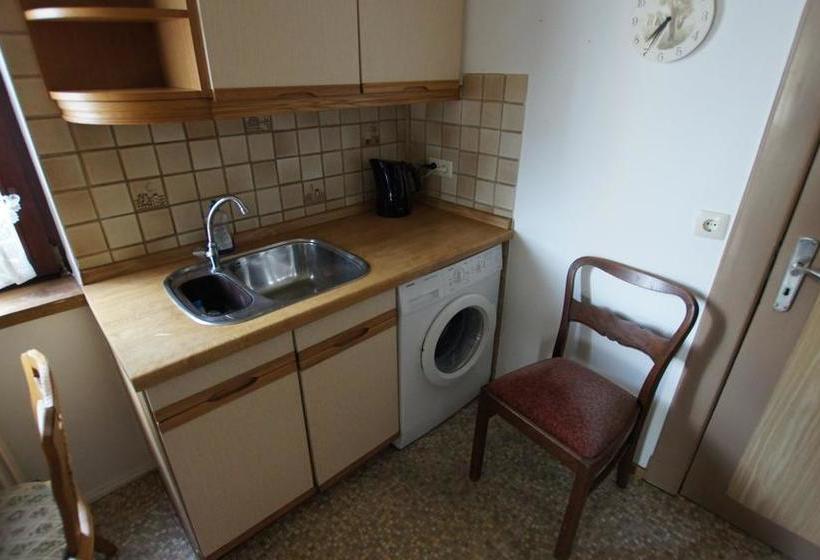 호텔 Dorfkrug Büsum Günstige Altbauzimmer Am Oland