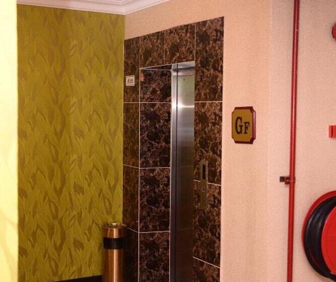 فندق Grand Palace Ampang