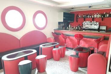 هتل Hôtel Hibiscus