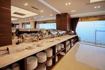 هتل Lenid Ocean View