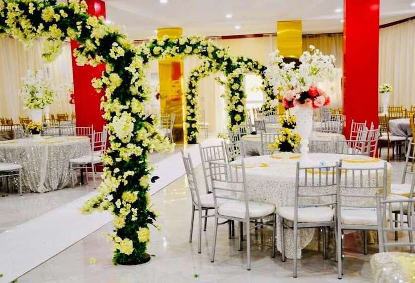 هتل Limoh Suites