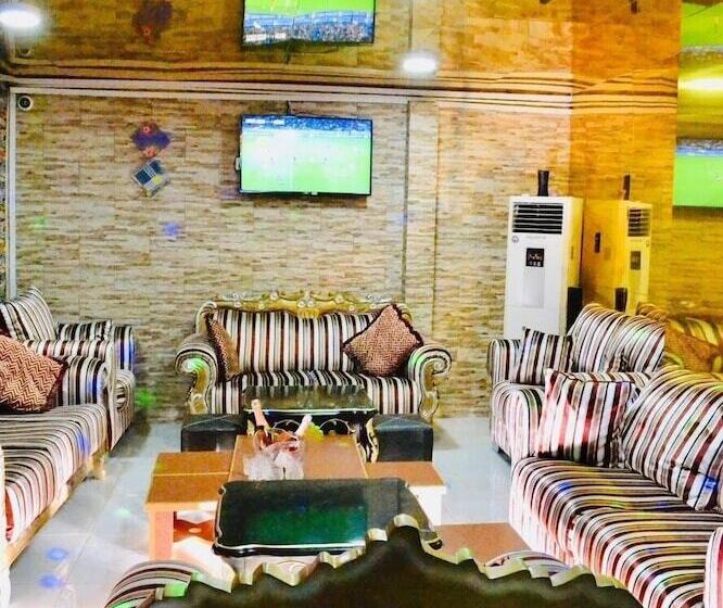 هتل Limoh Suites