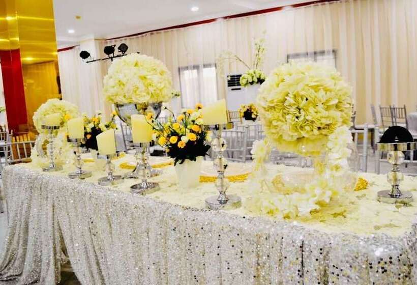 هتل Limoh Suites