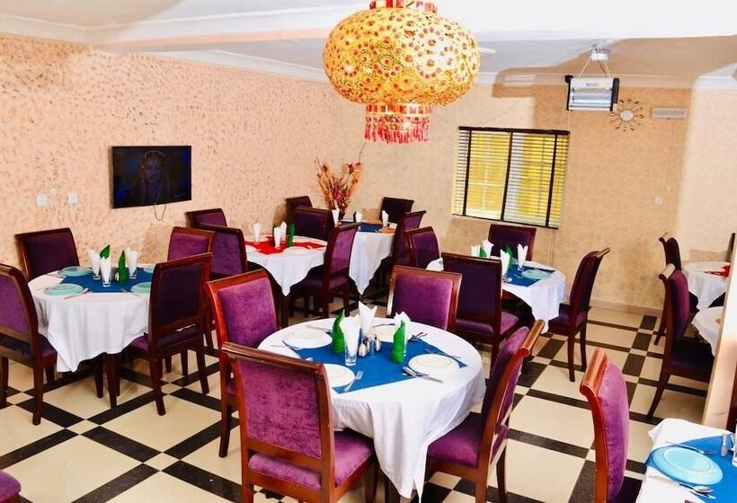 هتل Limoh Suites