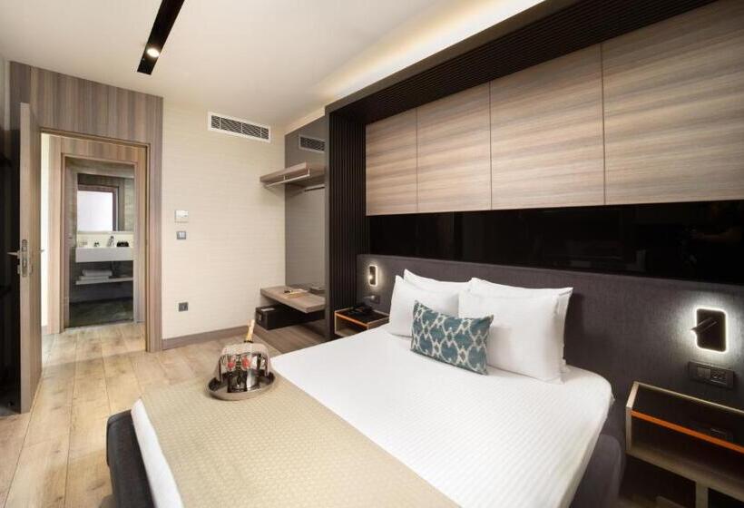 Fotos del hotel Nish Palace Exclusive Suites:  11