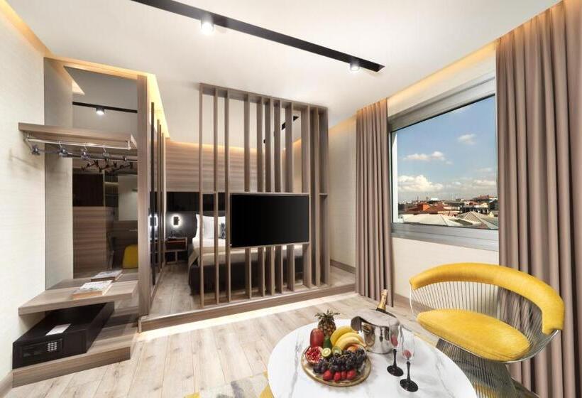 Fotos del hotel Nish Palace Exclusive Suites:  31
