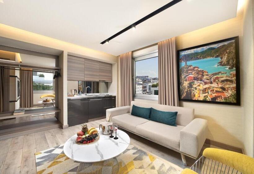 Fotos del hotel Nish Palace Exclusive Suites:  40