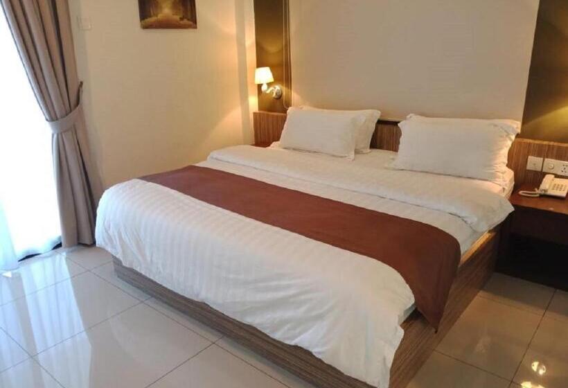 هتل Oscar Suites