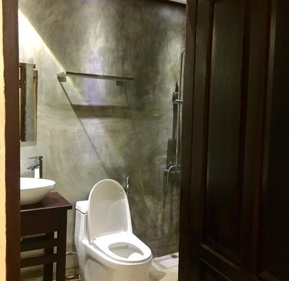 هتل Silichith Guest House