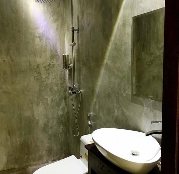 هتل Silichith Guest House