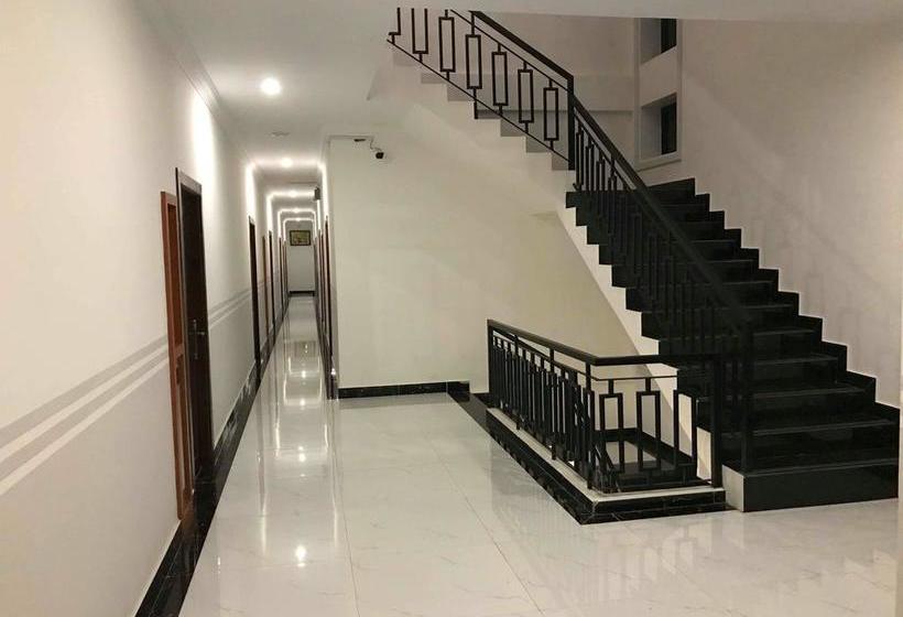 فندق Sky Palace Boutique