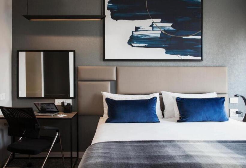 בית מלון כפרי The Capital On The Park