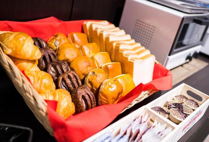 Отель Super  Minami Hikone Ekimae