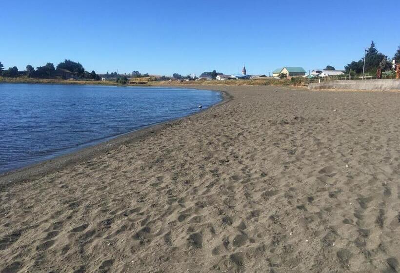 فندق صغير Hospedaje Lago Llanquihue