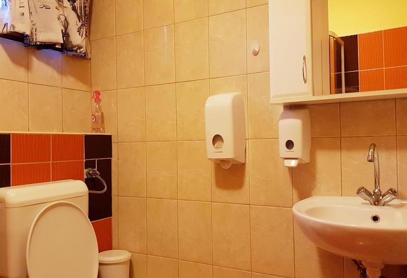 Bed and Breakfast Central Panzió Gyula